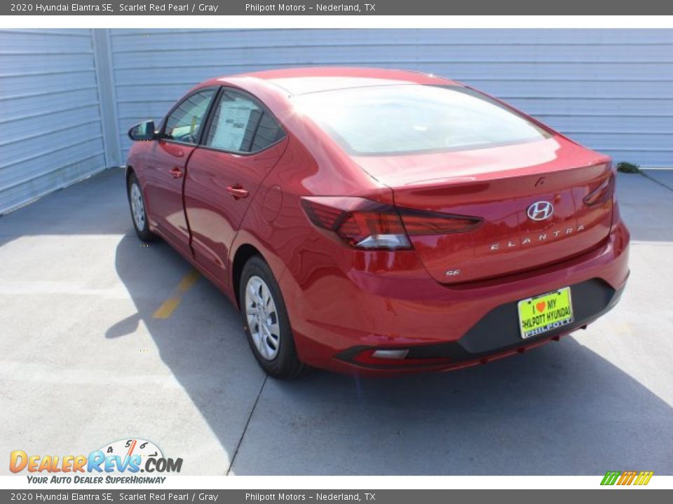 2020 Hyundai Elantra SE Scarlet Red Pearl / Gray Photo #6