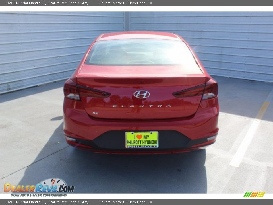 2020 Hyundai Elantra SE Scarlet Red Pearl / Gray Photo #7