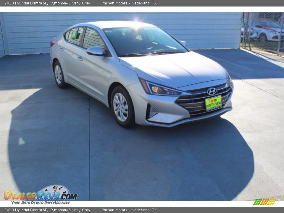 2020 Hyundai Elantra SE Symphony Silver / Gray Photo #2