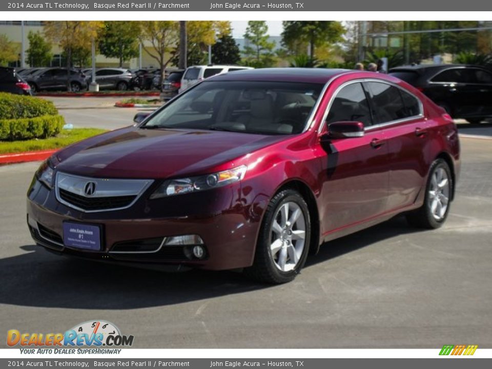 Front 3/4 View of 2014 Acura TL Technology Photo #4