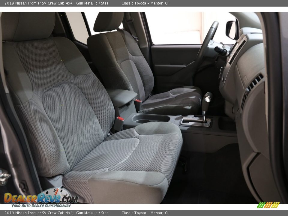 2019 Nissan Frontier SV Crew Cab 4x4 Gun Metallic / Steel Photo #15