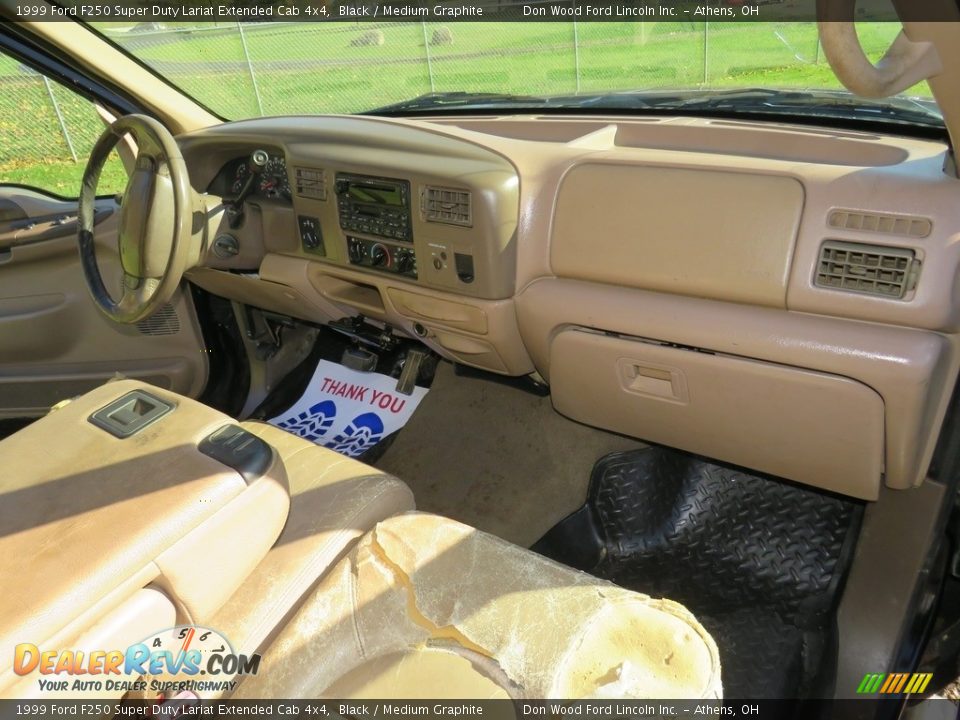 1999 Ford F250 Super Duty Lariat Extended Cab 4x4 Black / Medium Graphite Photo #19