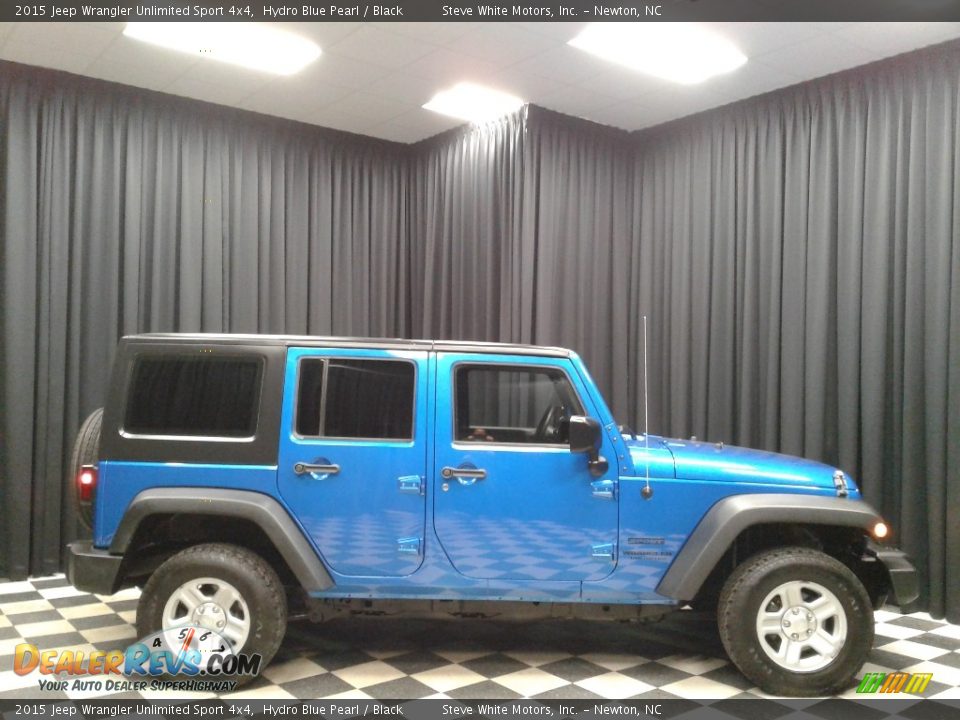 2015 Jeep Wrangler Unlimited Sport 4x4 Hydro Blue Pearl / Black Photo #5