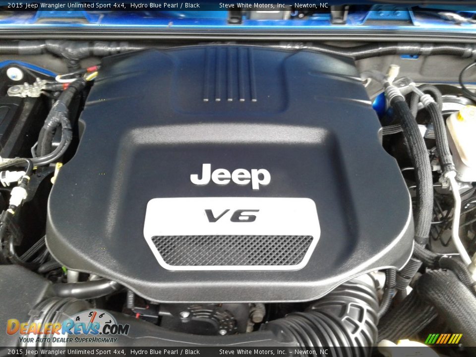 2015 Jeep Wrangler Unlimited Sport 4x4 Hydro Blue Pearl / Black Photo #24