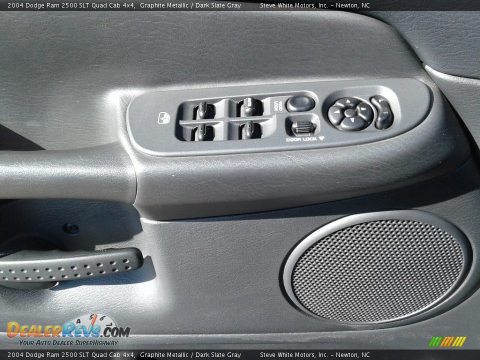 2004 Dodge Ram 2500 SLT Quad Cab 4x4 Graphite Metallic / Dark Slate Gray Photo #9