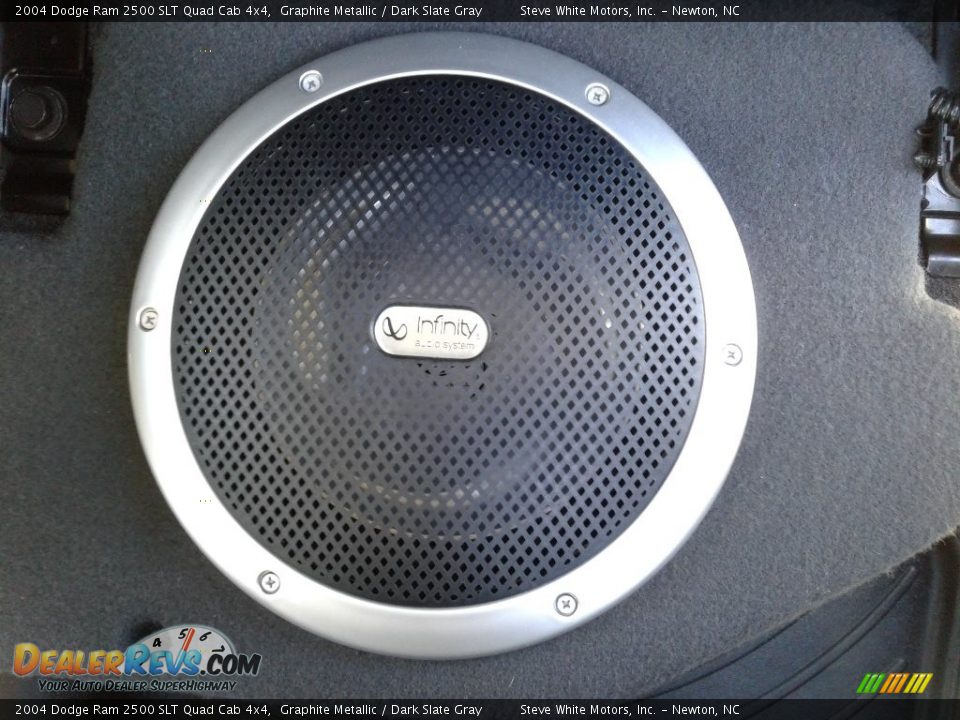 2004 Dodge Ram 2500 SLT Quad Cab 4x4 Graphite Metallic / Dark Slate Gray Photo #16