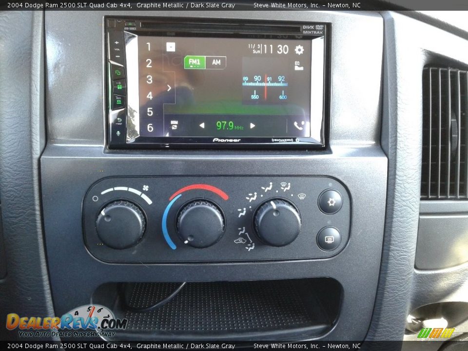 2004 Dodge Ram 2500 SLT Quad Cab 4x4 Graphite Metallic / Dark Slate Gray Photo #23