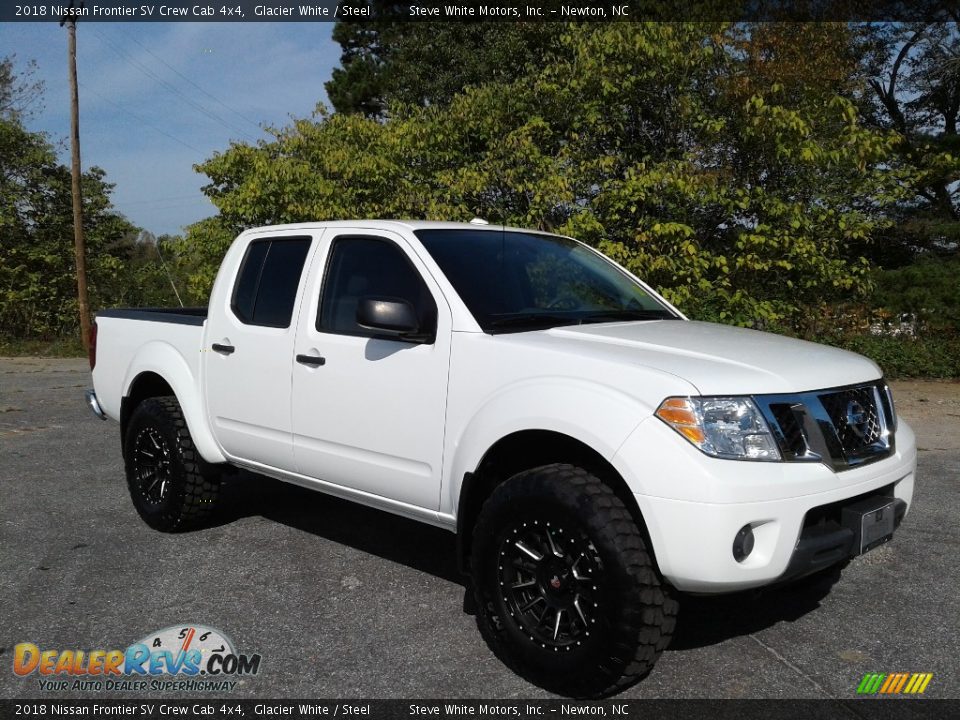 2018 Nissan Frontier SV Crew Cab 4x4 Glacier White / Steel Photo #4