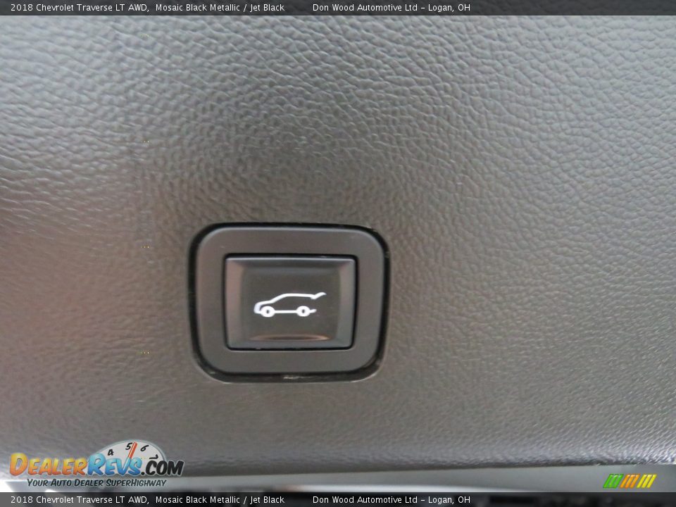 2018 Chevrolet Traverse LT AWD Mosaic Black Metallic / Jet Black Photo #15