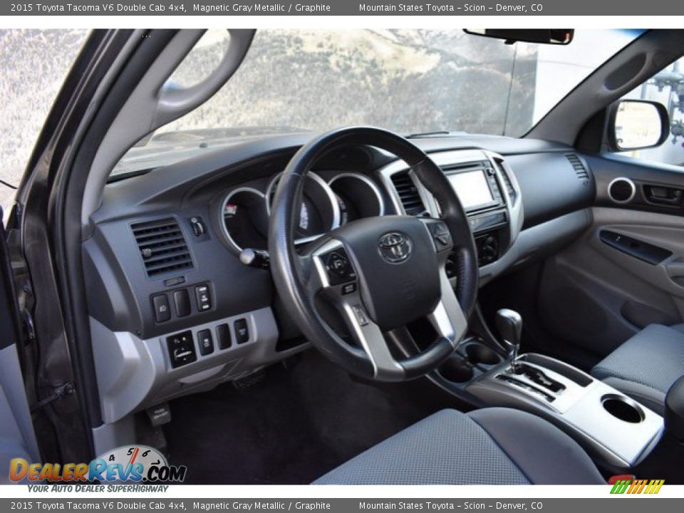 2015 Toyota Tacoma V6 Double Cab 4x4 Magnetic Gray Metallic / Graphite Photo #10
