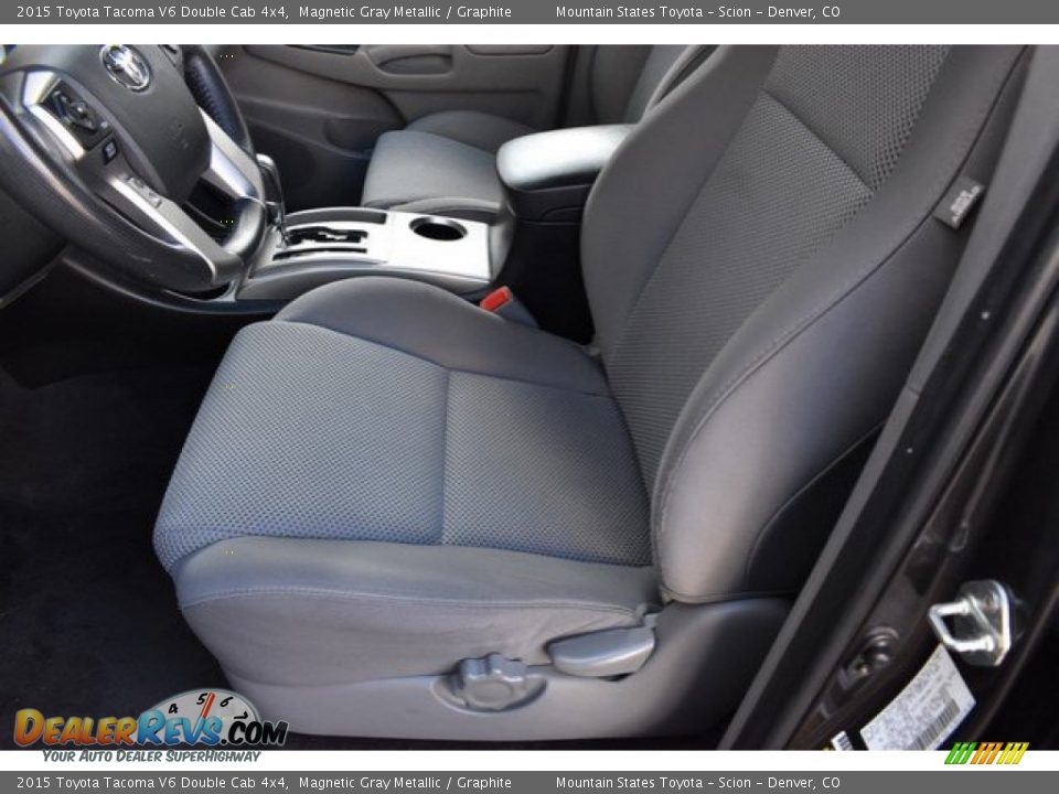2015 Toyota Tacoma V6 Double Cab 4x4 Magnetic Gray Metallic / Graphite Photo #11