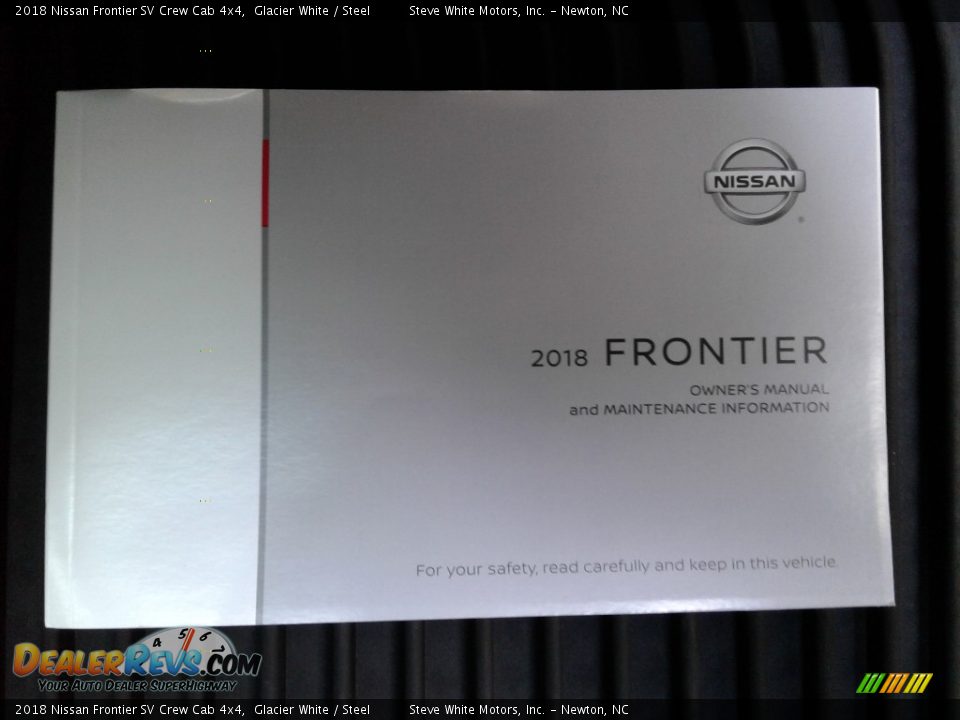 2018 Nissan Frontier SV Crew Cab 4x4 Glacier White / Steel Photo #30