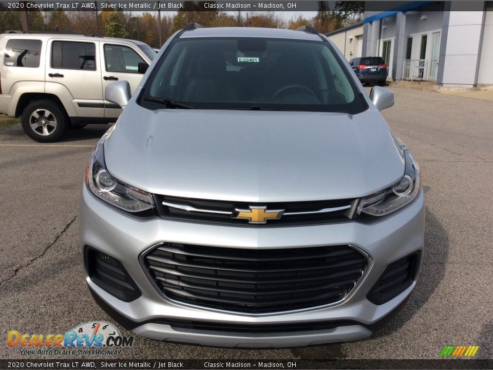 2020 Chevrolet Trax LT AWD Silver Ice Metallic / Jet Black Photo #4