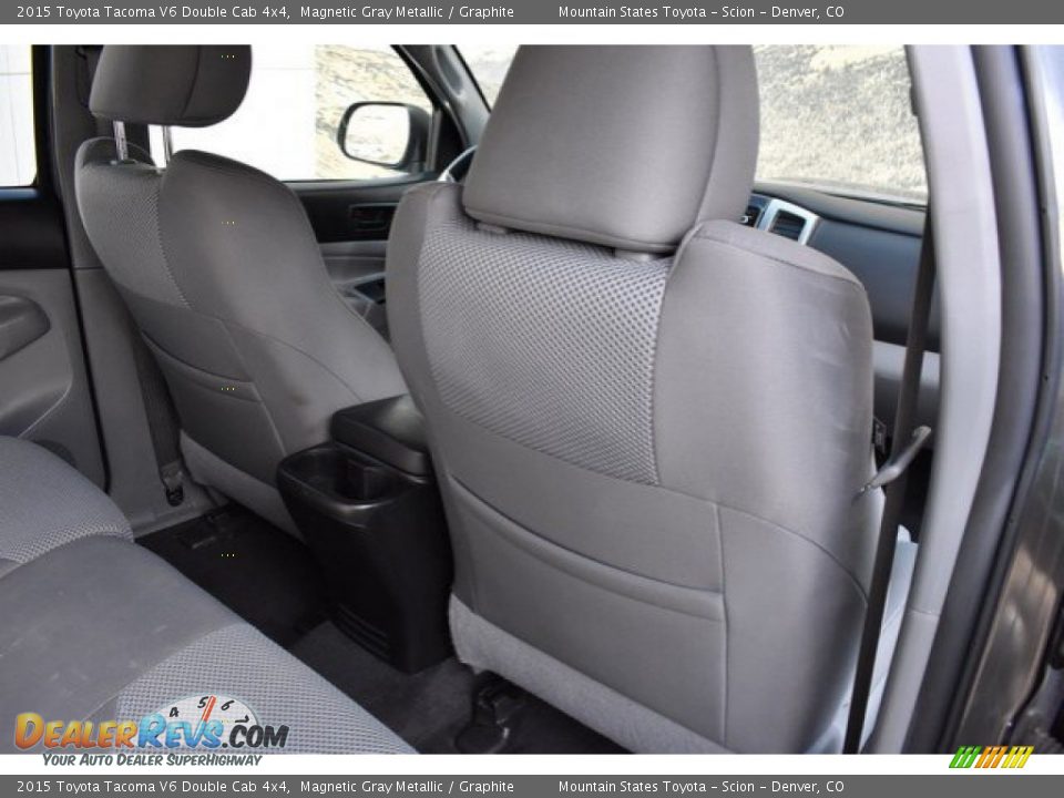 2015 Toyota Tacoma V6 Double Cab 4x4 Magnetic Gray Metallic / Graphite Photo #20