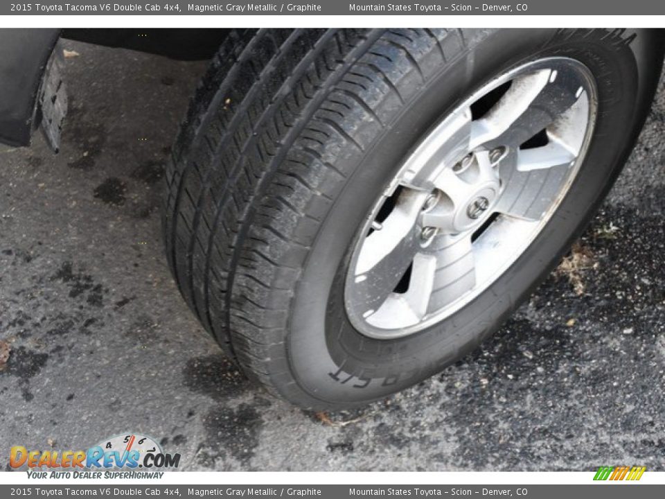 2015 Toyota Tacoma V6 Double Cab 4x4 Magnetic Gray Metallic / Graphite Photo #28