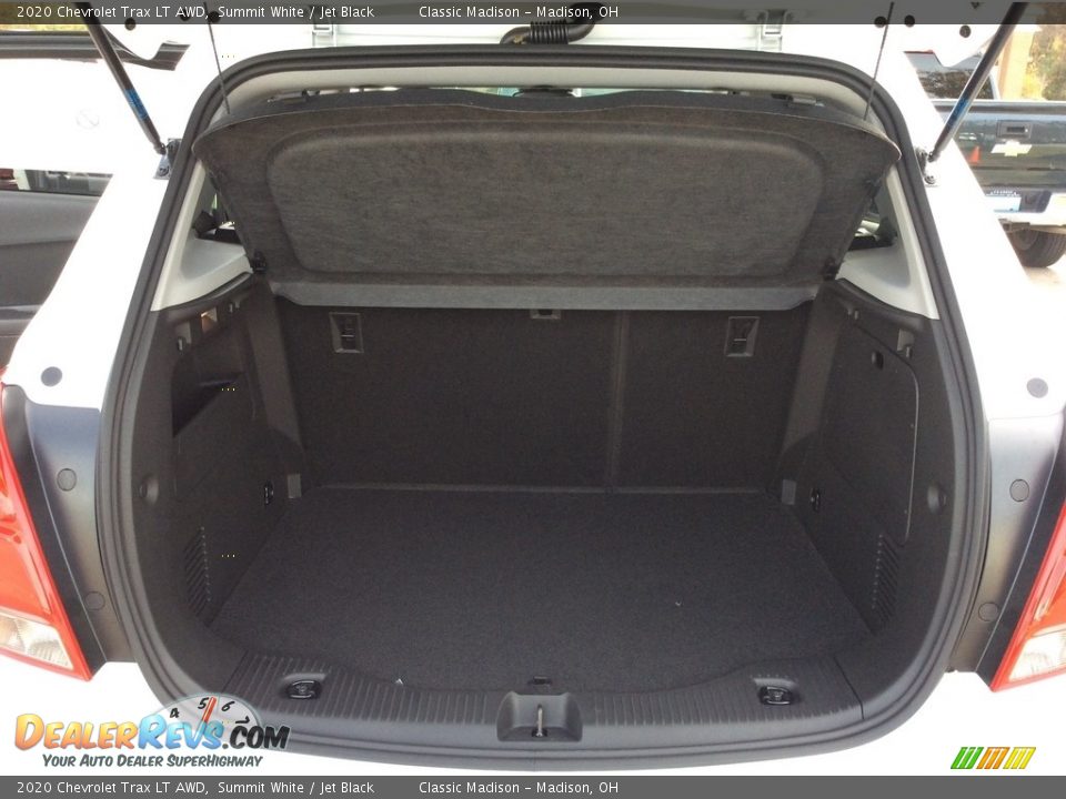 2020 Chevrolet Trax LT AWD Summit White / Jet Black Photo #22
