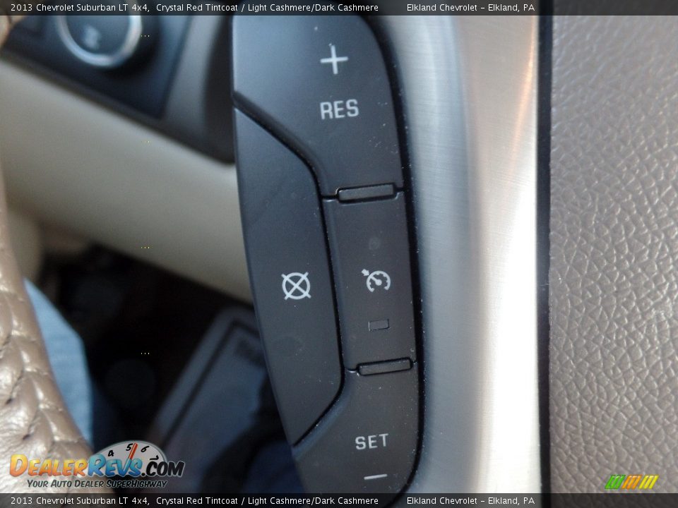2013 Chevrolet Suburban LT 4x4 Crystal Red Tintcoat / Light Cashmere/Dark Cashmere Photo #27