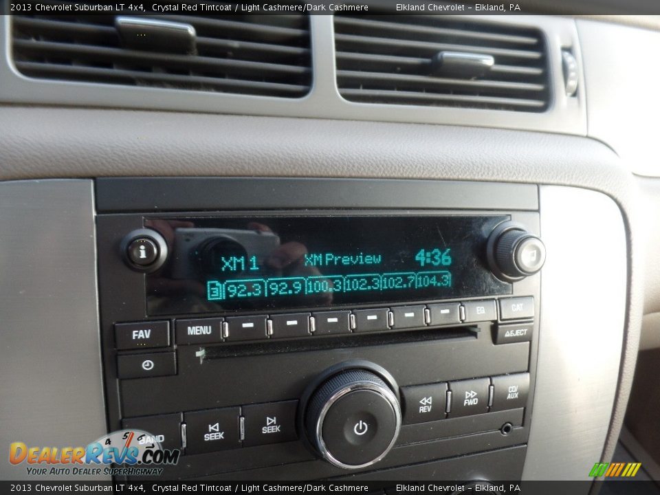 2013 Chevrolet Suburban LT 4x4 Crystal Red Tintcoat / Light Cashmere/Dark Cashmere Photo #32