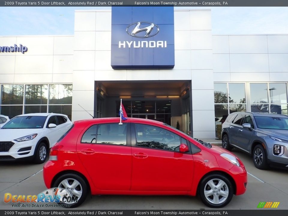 2009 Toyota Yaris 5 Door Liftback Absolutely Red / Dark Charcoal Photo #1
