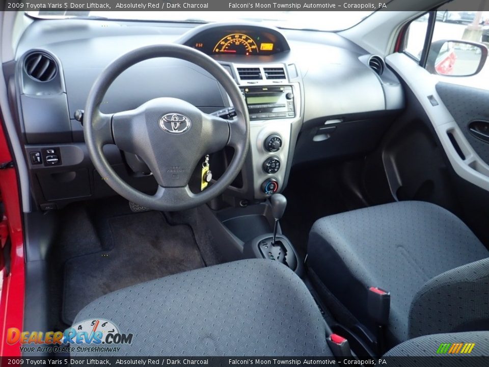 2009 Toyota Yaris 5 Door Liftback Absolutely Red / Dark Charcoal Photo #18