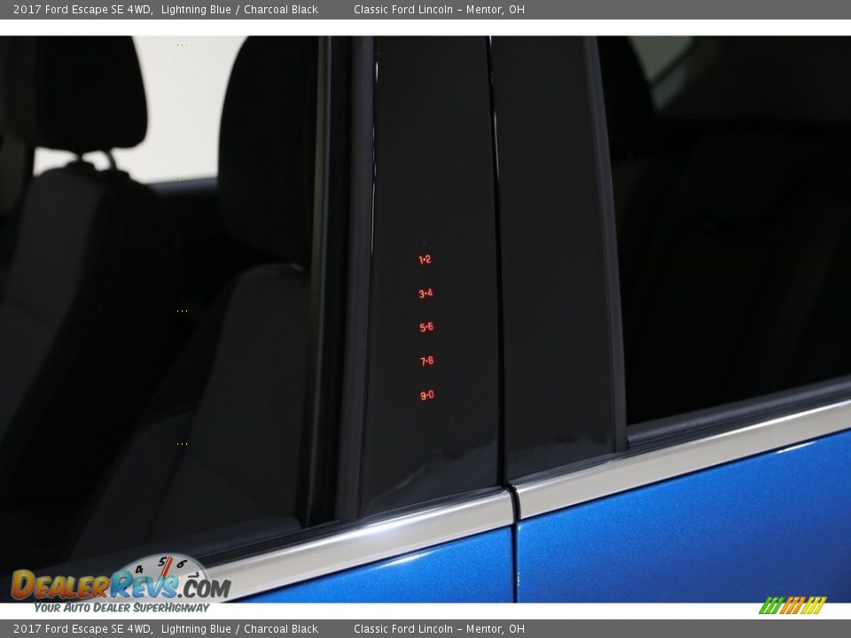 2017 Ford Escape SE 4WD Lightning Blue / Charcoal Black Photo #4