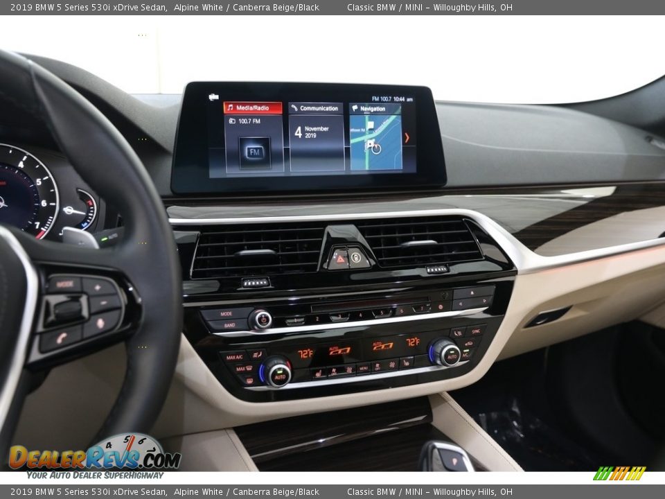 2019 BMW 5 Series 530i xDrive Sedan Alpine White / Canberra Beige/Black Photo #9