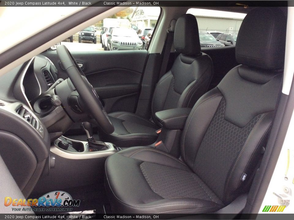 2020 Jeep Compass Latitude 4x4 White / Black Photo #2