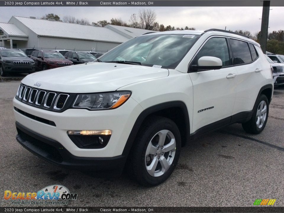 2020 Jeep Compass Latitude 4x4 White / Black Photo #5