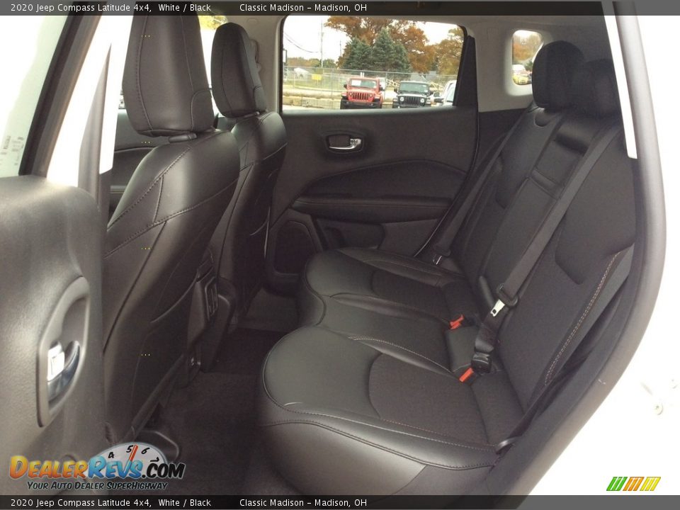 2020 Jeep Compass Latitude 4x4 White / Black Photo #17
