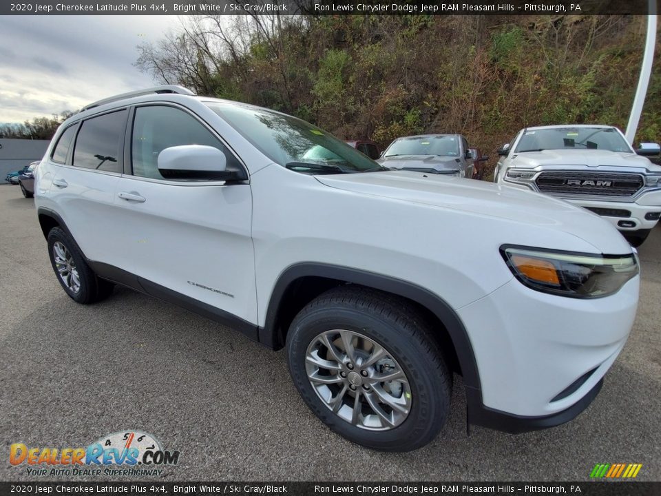 2020 Jeep Cherokee Latitude Plus 4x4 Bright White / Ski Gray/Black Photo #8