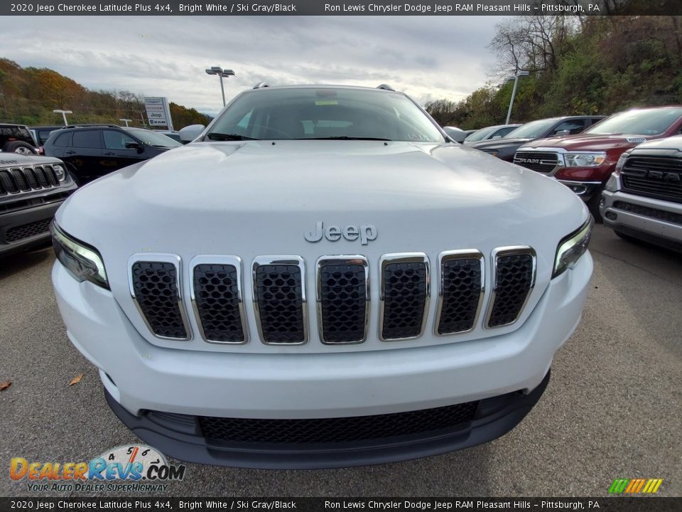 2020 Jeep Cherokee Latitude Plus 4x4 Bright White / Ski Gray/Black Photo #9