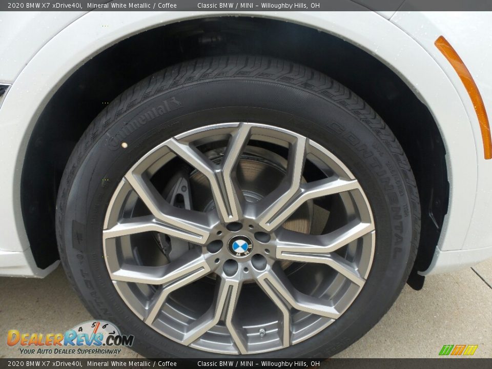 2020 BMW X7 xDrive40i Mineral White Metallic / Coffee Photo #2