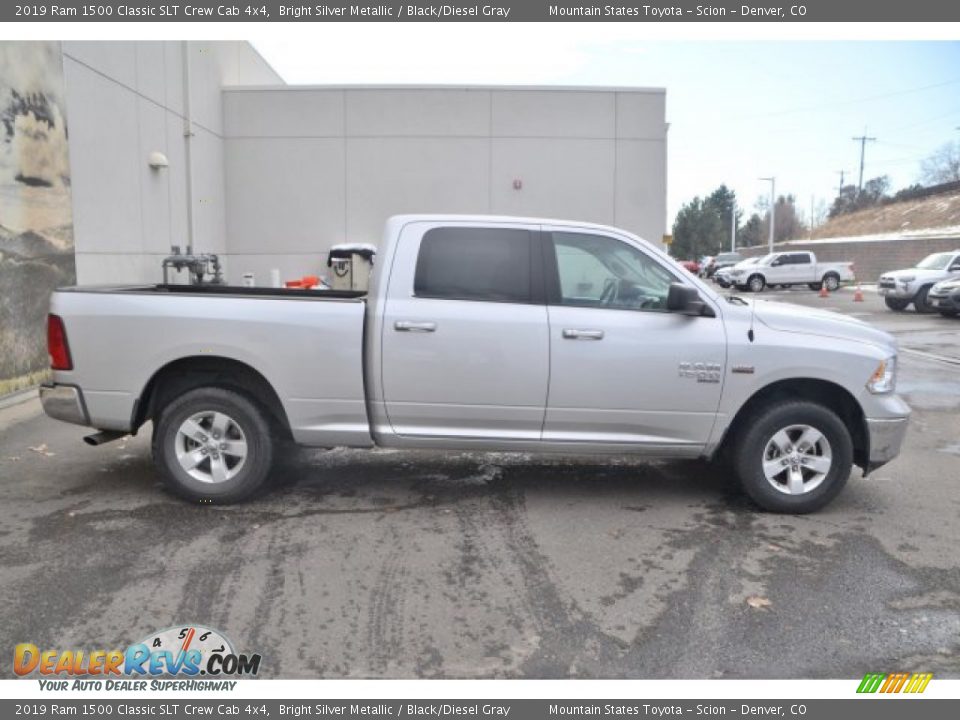 2019 Ram 1500 Classic SLT Crew Cab 4x4 Bright Silver Metallic / Black/Diesel Gray Photo #7