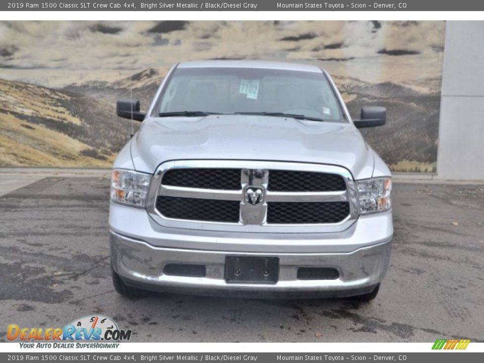 2019 Ram 1500 Classic SLT Crew Cab 4x4 Bright Silver Metallic / Black/Diesel Gray Photo #8