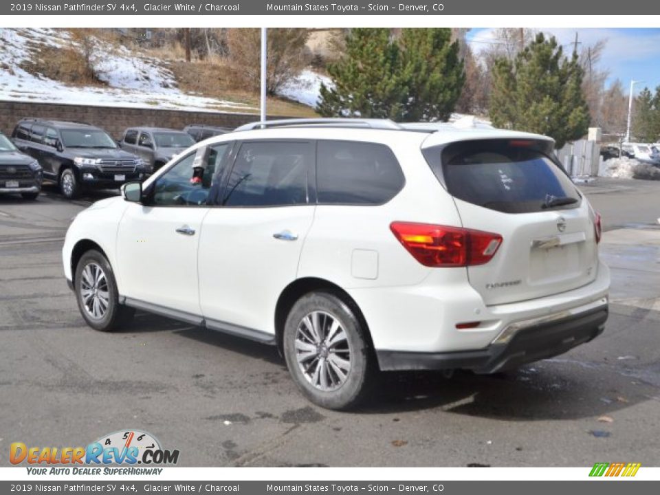 2019 Nissan Pathfinder SV 4x4 Glacier White / Charcoal Photo #4