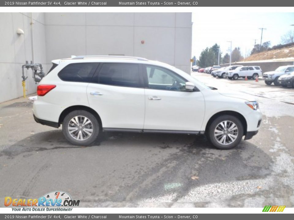 2019 Nissan Pathfinder SV 4x4 Glacier White / Charcoal Photo #7