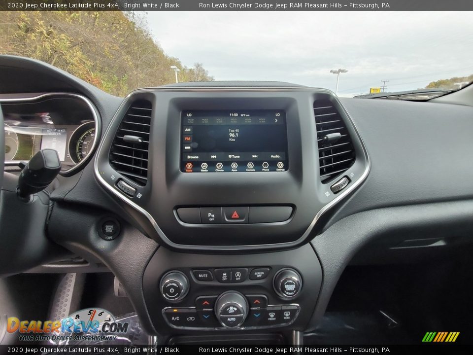 2020 Jeep Cherokee Latitude Plus 4x4 Bright White / Black Photo #17