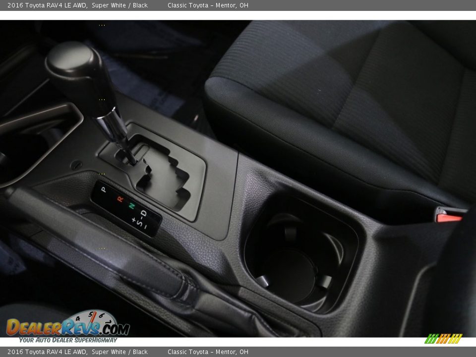 2016 Toyota RAV4 LE AWD Super White / Black Photo #14
