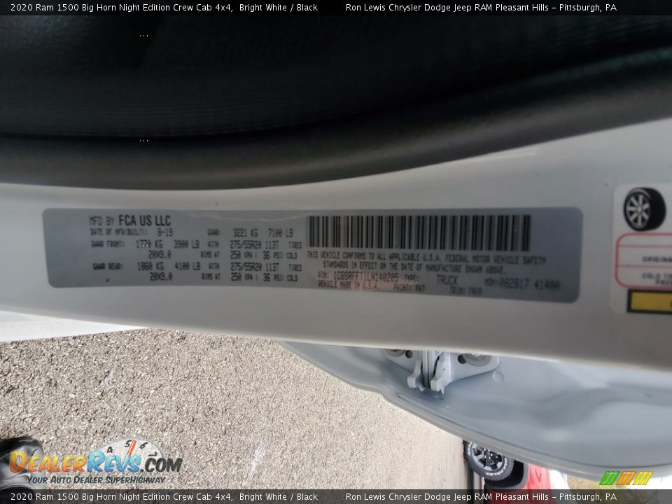2020 Ram 1500 Big Horn Night Edition Crew Cab 4x4 Bright White / Black Photo #15