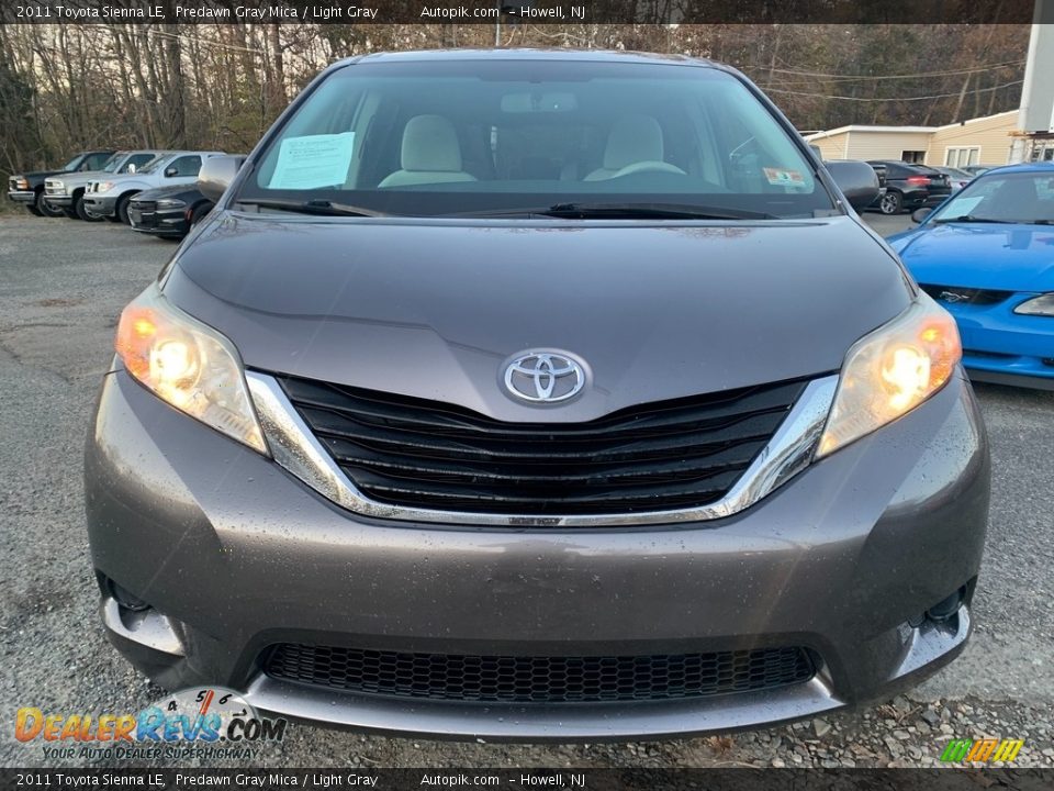 2011 Toyota Sienna LE Predawn Gray Mica / Light Gray Photo #8