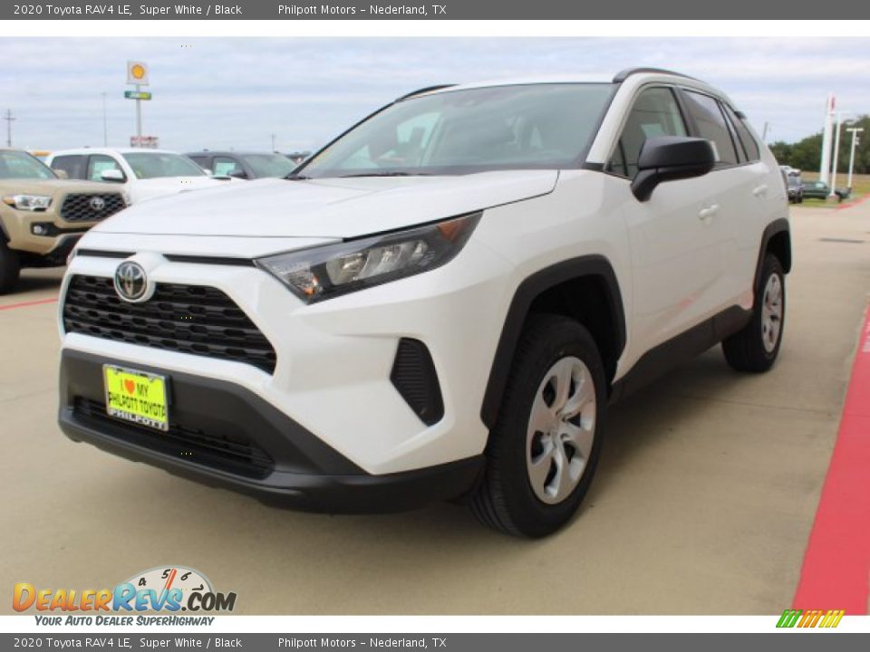 2020 Toyota RAV4 LE Super White / Black Photo #4