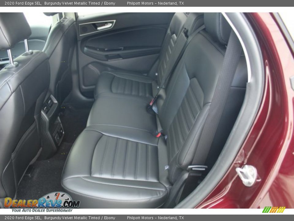 Rear Seat of 2020 Ford Edge SEL Photo #20