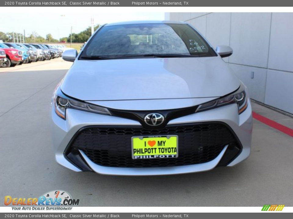2020 Toyota Corolla Hatchback SE Classic Silver Metallic / Black Photo #3