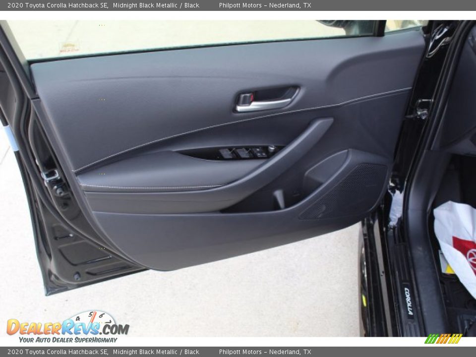 Door Panel of 2020 Toyota Corolla Hatchback SE Photo #9