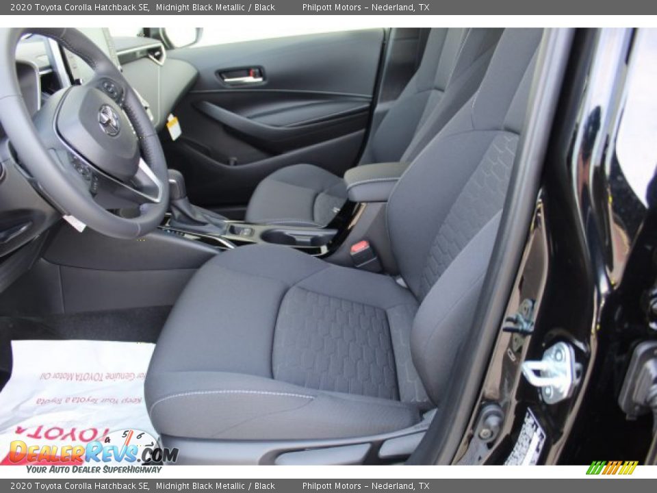 Front Seat of 2020 Toyota Corolla Hatchback SE Photo #10