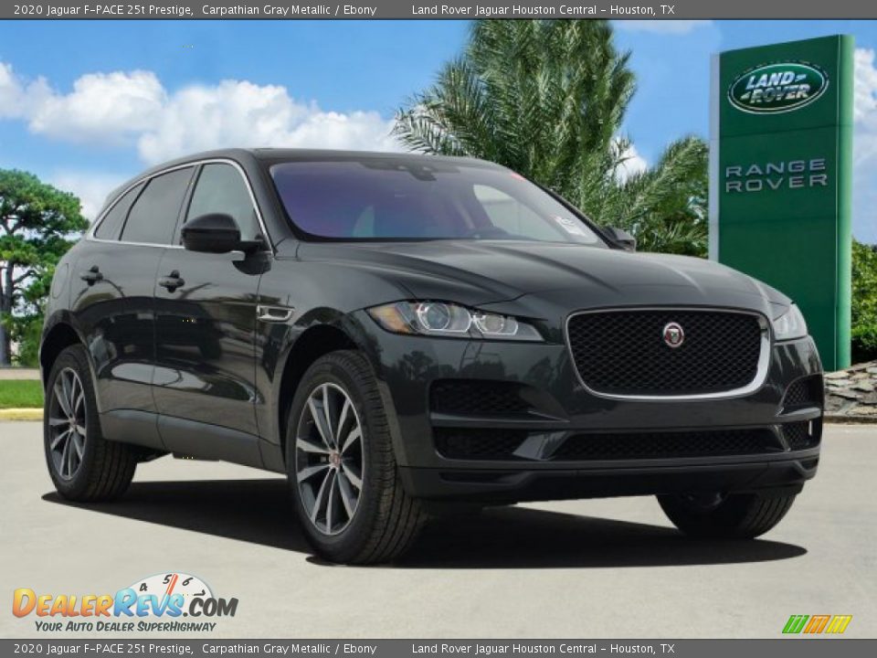 Front 3/4 View of 2020 Jaguar F-PACE 25t Prestige Photo #5
