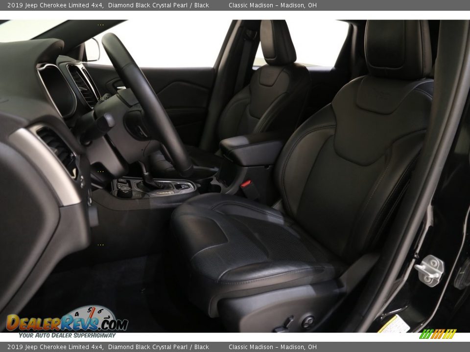 2019 Jeep Cherokee Limited 4x4 Diamond Black Crystal Pearl / Black Photo #5