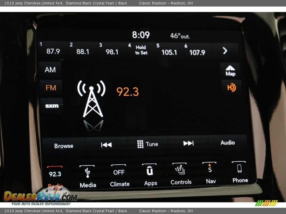 2019 Jeep Cherokee Limited 4x4 Diamond Black Crystal Pearl / Black Photo #10