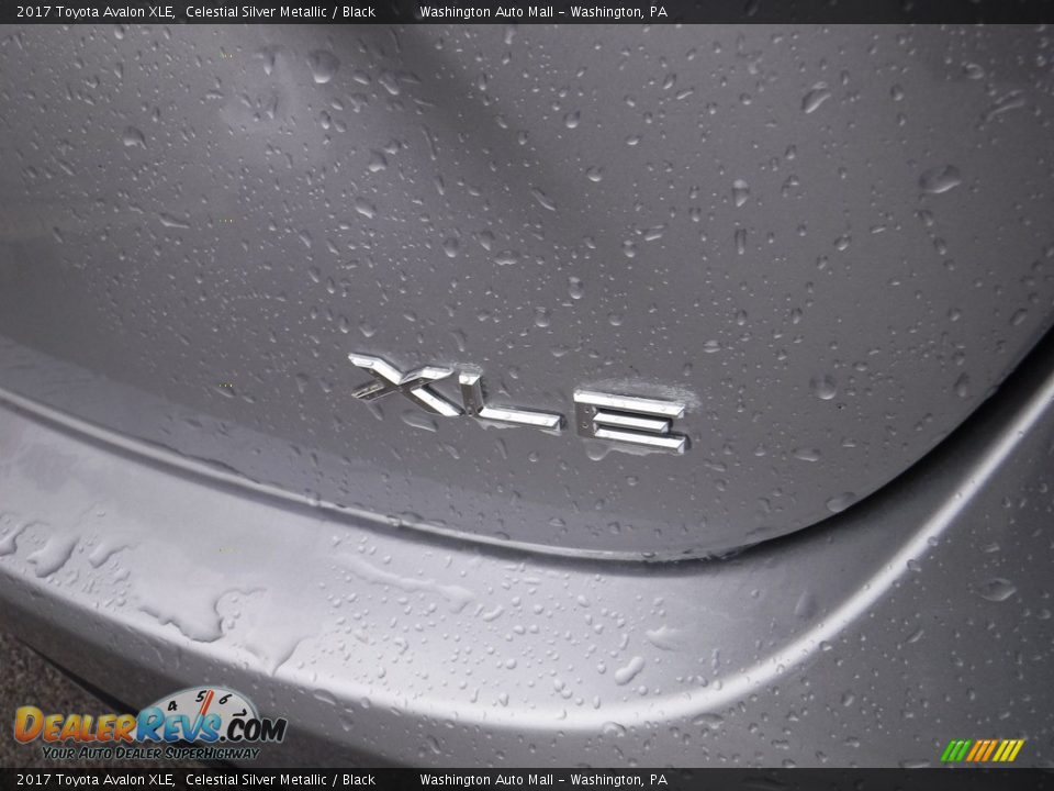 2017 Toyota Avalon XLE Celestial Silver Metallic / Black Photo #10