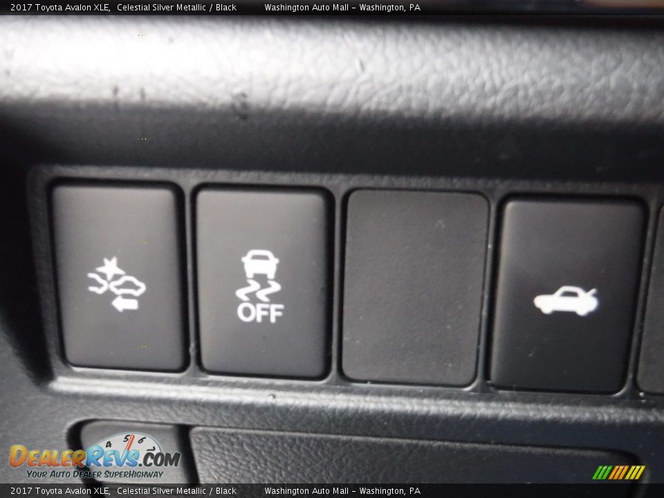 2017 Toyota Avalon XLE Celestial Silver Metallic / Black Photo #15